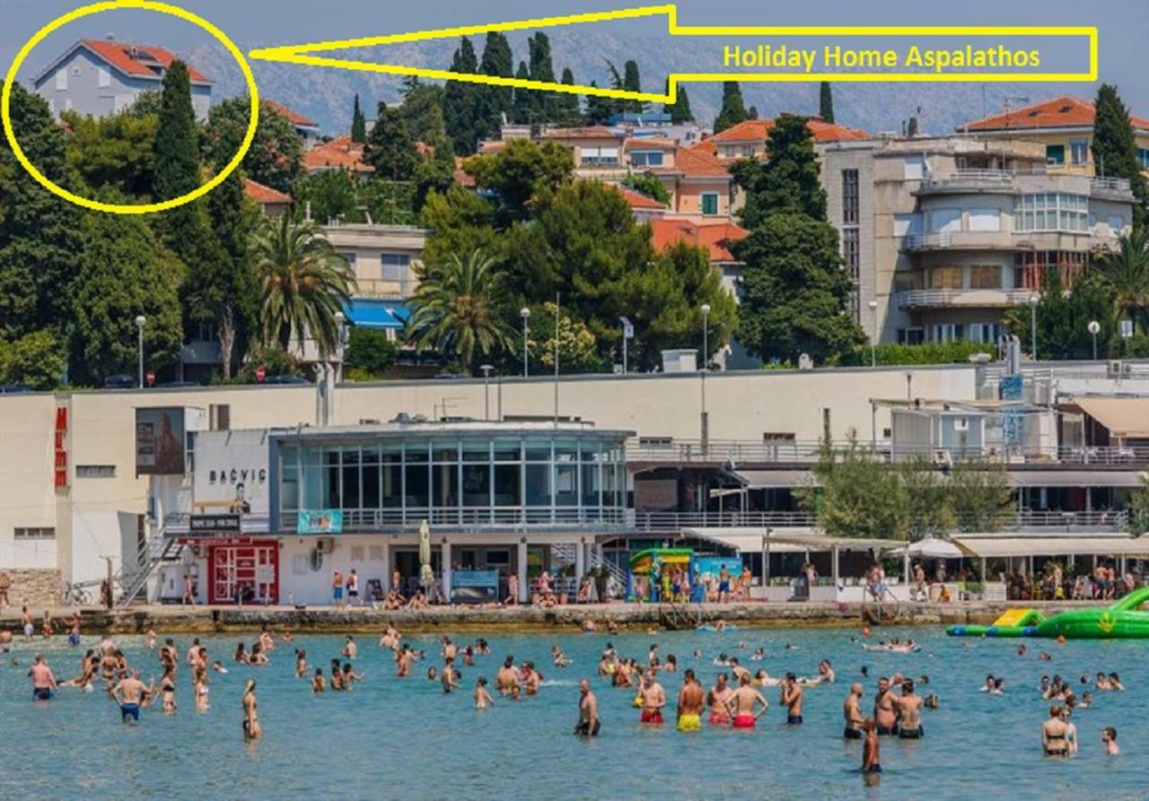 Holiday Home Aspalathos - With Free Parking, Near The Beach, A Few Minutes' Walking Distance To The Unesco Palace Spalato Esterno foto