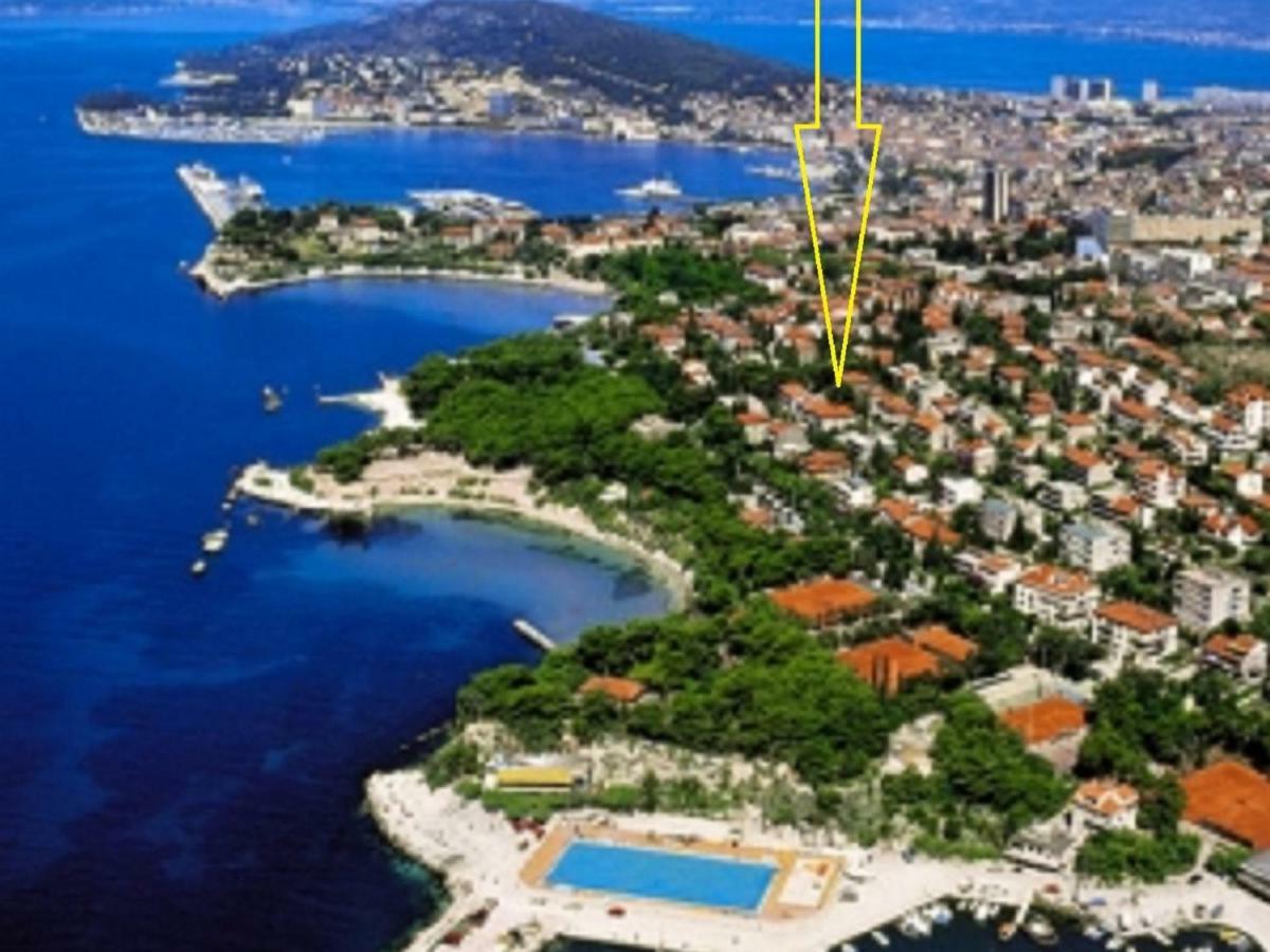 Holiday Home Aspalathos - With Free Parking, Near The Beach, A Few Minutes' Walking Distance To The Unesco Palace Spalato Esterno foto
