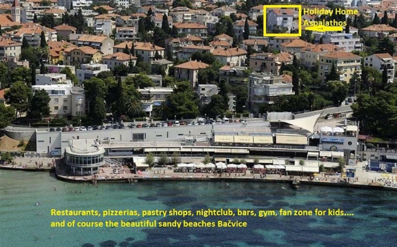 Holiday Home Aspalathos - With Free Parking, Near The Beach, A Few Minutes' Walking Distance To The Unesco Palace Spalato Esterno foto