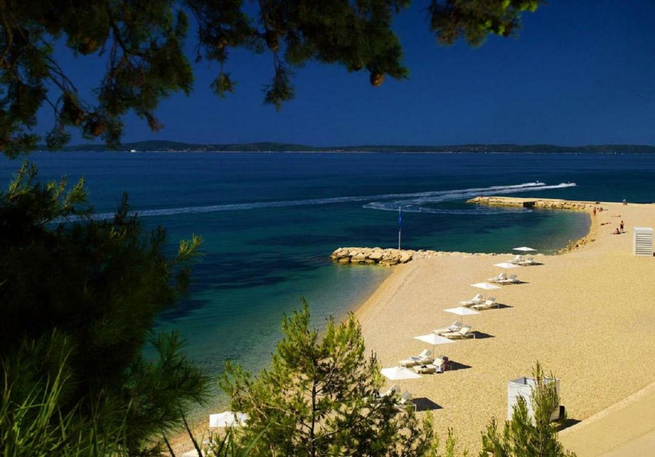 Holiday Home Aspalathos - With Free Parking, Near The Beach, A Few Minutes' Walking Distance To The Unesco Palace Spalato Esterno foto